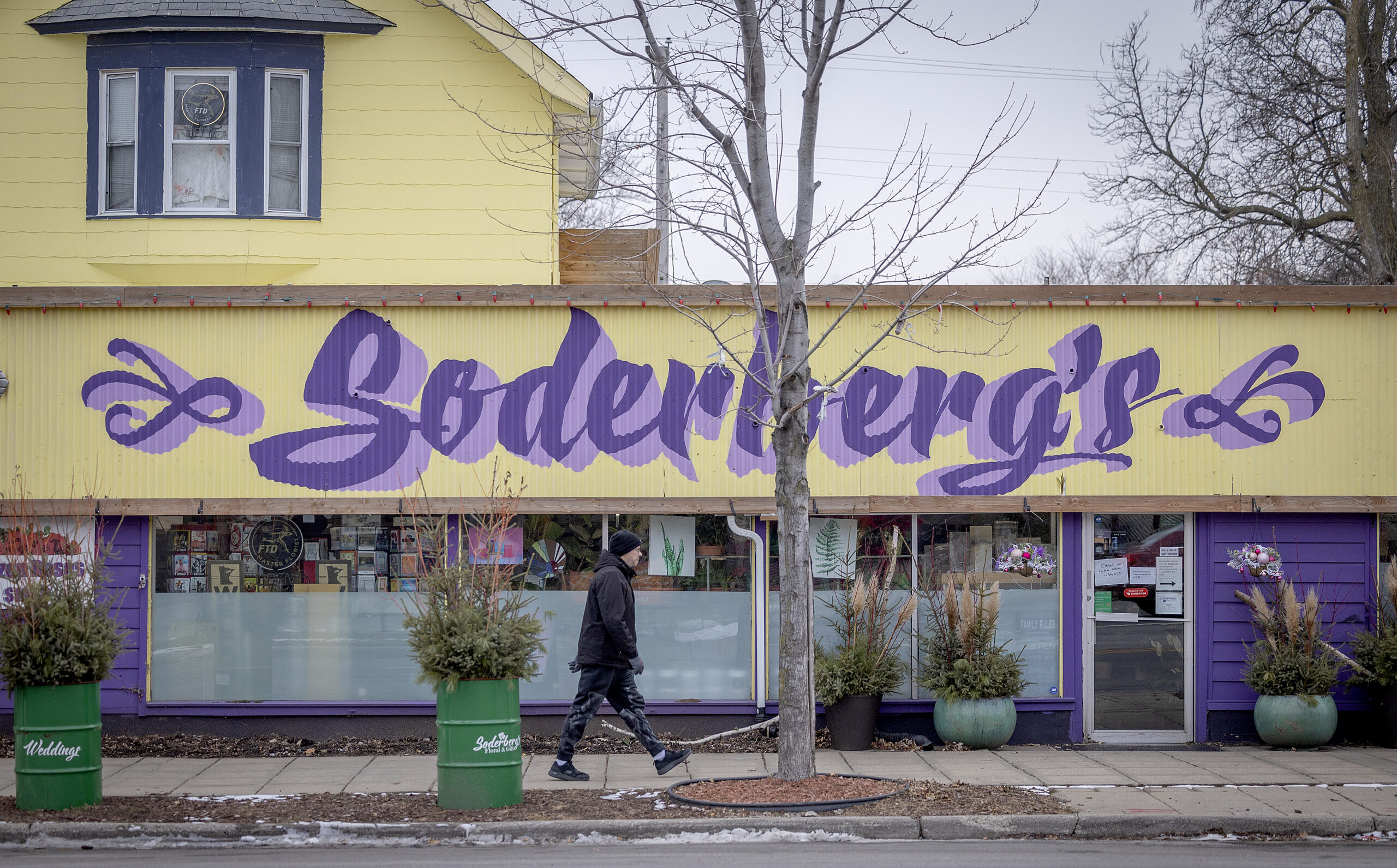 Soderberg’s Florist and Gifts Overview